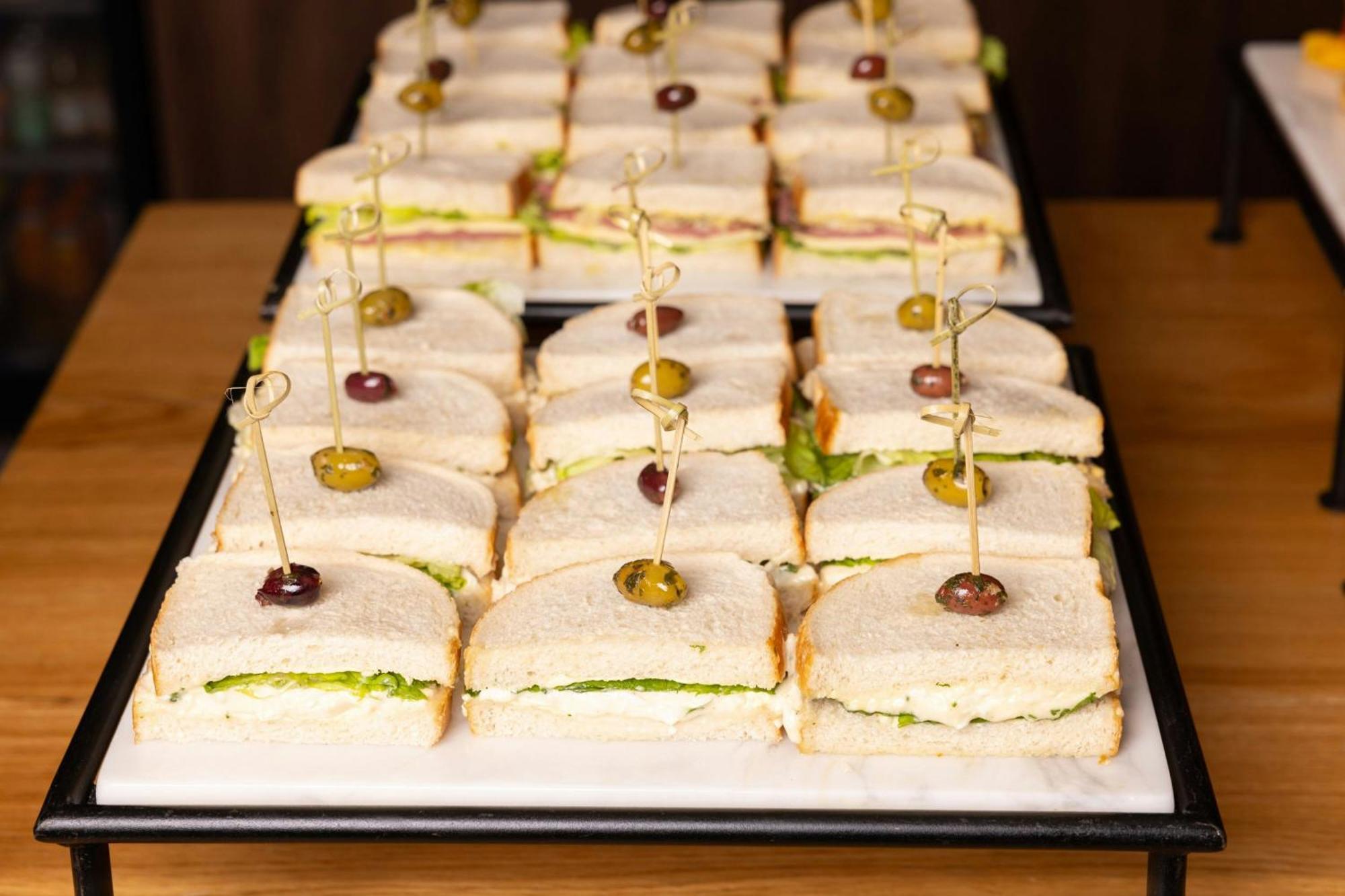 Courtyard By Marriott Glasgow Sec Luaran gambar